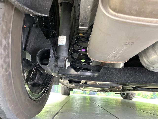 オーラ Ｇ　レザーエディション　ＢＯＳＥサウンド　純正９型ナビ　アラウンドビューモニター　シートヒーター　オートライト　ＬＥＤヘッド　オートエアコン　ドライブレコーダー　ＥＴＣ　ブラインドスポットモニター　スマートキー（23枚目）
