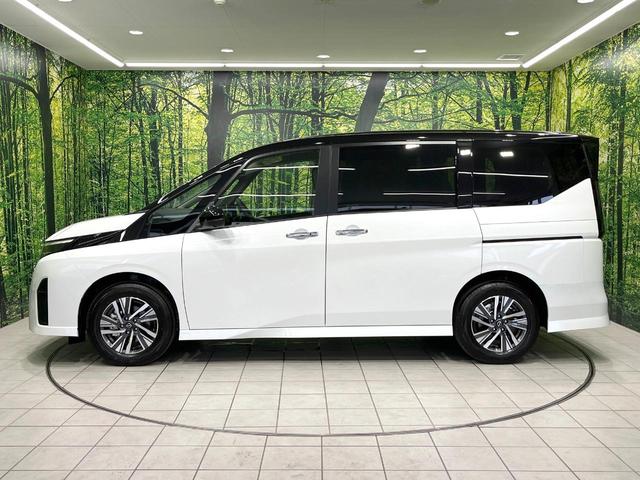 セレナ ハイウェイスターＶ　登録済未使用車　ツートンカラー　純正１２．３型ナビ　アラウンドビューモニター　フルセグＴＶ　プロパイロット　デジタルインナーミラー　ブラインドスポットモニター　両側電動スライドドア　ＬＥＤヘッド（74枚目）
