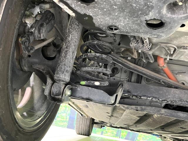ヴェゼル ｅ：ＨＥＶ　Ｚ　純正９型ナビ　バックカメラ　ホンダセンシング　前席シートヒーター　ブラインドスポットモニター　パワーバックドア　シーケンシャルターンランプ　ステアリングヒーター　ＥＴＣ　ドラレコ純正１８インチアルミ（21枚目）