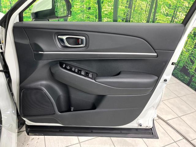 ヴェゼル ｅ：ＨＥＶ　Ｚ　純正９型ナビ　バックカメラ　ホンダセンシング　前席シートヒーター　ブラインドスポットモニター　パワーバックドア　シーケンシャルターンランプ　ステアリングヒーター　ＥＴＣ　ドラレコ純正１８インチアルミ（46枚目）