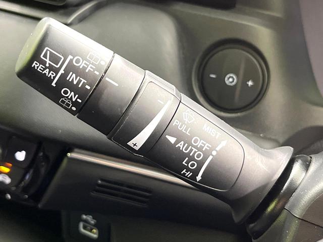 ヴェゼル ｅ：ＨＥＶ　Ｚ　純正９型ナビ　バックカメラ　ホンダセンシング　前席シートヒーター　ブラインドスポットモニター　パワーバックドア　シーケンシャルターンランプ　ステアリングヒーター　ＥＴＣ　ドラレコ純正１８インチアルミ（49枚目）