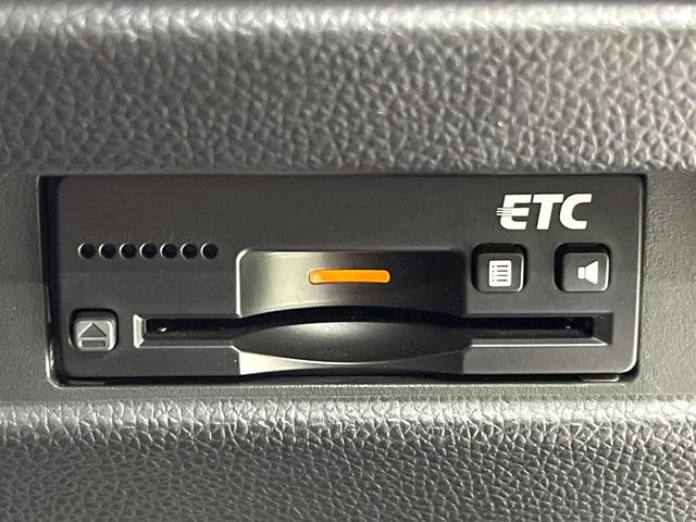 ワゴンＲ ハイブリッドＦＺ　純正ナビ　セーフティサポート　シートヒーター　ＬＥＤヘッドランプ　スマートキー　ＥＴＣ　オートエアコン　オートライト　シートアンダーボックス　アイドリングストップ　ベンチシート　アームレスト　禁煙車（6枚目）