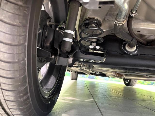 スペーシアカスタム ハイブリッドＸＳターボ　純正９型ナビ　全方位モニター用カメラ　両側電動スライドドア　セーフティサポート　デジタルインナーミラー　前席シートヒーター　後席オットマン　ヘッドアップディスプレイ　ＥＴＣ　ドライブレコーダー　禁煙車（21枚目）