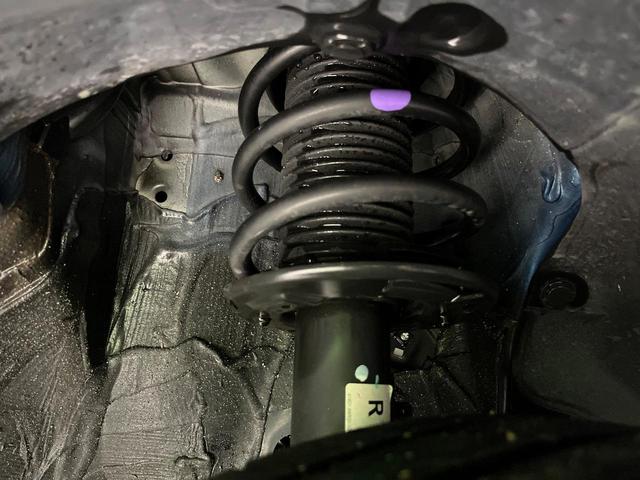 スイフトスポーツ ベースグレード　ターボ　純正ナビ　バックカメラ　デュアルカメラブレーキサポート　ブラインドスポットモニター　シートヒーター　ＥＴＣ　ドライブレコーダー　ＬＥＤヘッド　オートエアコン　ステアリングスイッチ　スマートキー（20枚目）