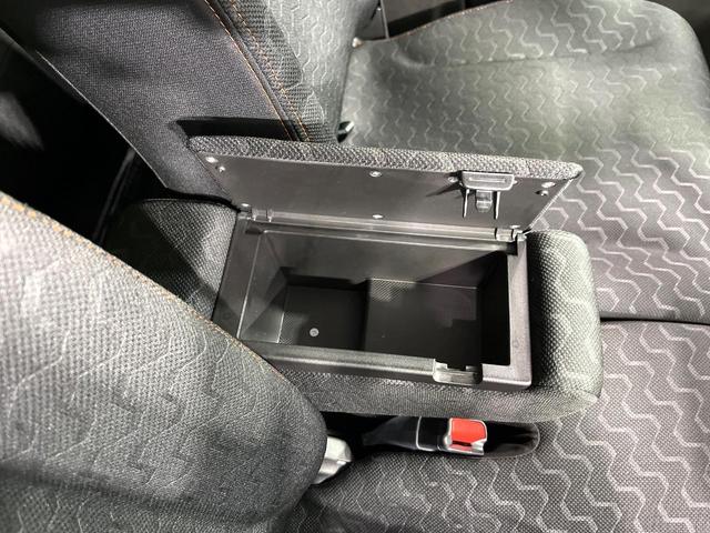 スペーシアギア ハイブリッドＸＺ　ターボ　純正９型ナビ　全方位モニター用カメラ　両側電動スライドドア　セーフティサポート　前席シートヒーター　ヘッドアップディスプレイ　スマートキー　オットマン　アームレスト　シートアンダーボックス　禁煙車（45枚目）