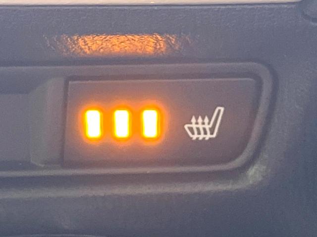 デミオ 15Sノーブルクリムゾン 純正マツダコネクトナビ バックカメラ 衝突軽減システム 前席シートヒーター ヘッドアップディスプレイ スマートキー オートライト ビルトインETC ドライブレコーダー 純正15インチアルミ 禁煙車(5枚目)