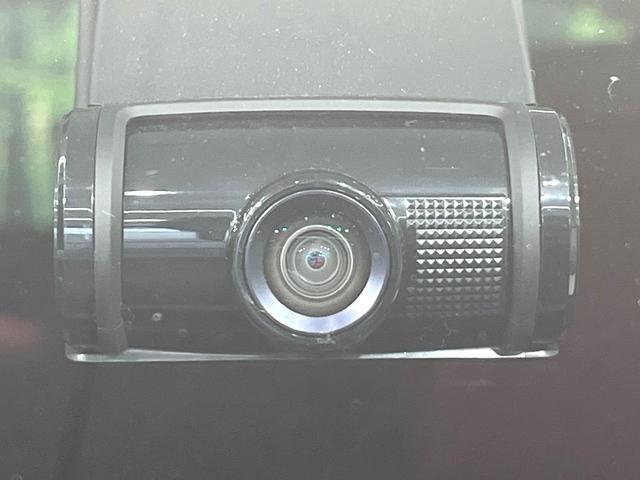 デミオ 15Sノーブルクリムゾン 純正マツダコネクトナビ バックカメラ 衝突軽減システム 前席シートヒーター ヘッドアップディスプレイ スマートキー オートライト ビルトインETC ドライブレコーダー 純正15インチアルミ 禁煙車(7枚目)