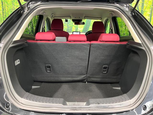 デミオ 15Sノーブルクリムゾン 純正マツダコネクトナビ バックカメラ 衝突軽減システム 前席シートヒーター ヘッドアップディスプレイ スマートキー オートライト ビルトインETC ドライブレコーダー 純正15インチアルミ 禁煙車(10枚目)