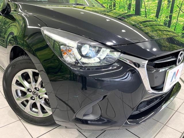 デミオ 15Sノーブルクリムゾン 純正マツダコネクトナビ バックカメラ 衝突軽減システム 前席シートヒーター ヘッドアップディスプレイ スマートキー オートライト ビルトインETC ドライブレコーダー 純正15インチアルミ 禁煙車(12枚目)