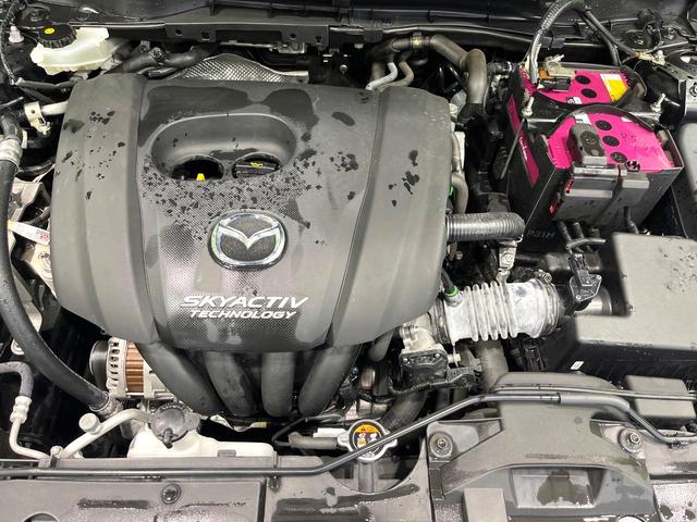 デミオ 15Sノーブルクリムゾン 純正マツダコネクトナビ バックカメラ 衝突軽減システム 前席シートヒーター ヘッドアップディスプレイ スマートキー オートライト ビルトインETC ドライブレコーダー 純正15インチアルミ 禁煙車(18枚目)