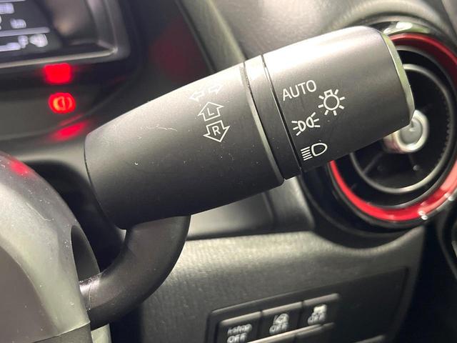 デミオ 15Sノーブルクリムゾン 純正マツダコネクトナビ バックカメラ 衝突軽減システム 前席シートヒーター ヘッドアップディスプレイ スマートキー オートライト ビルトインETC ドライブレコーダー 純正15インチアルミ 禁煙車(45枚目)