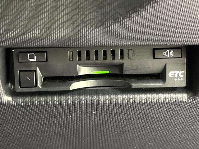 アクア S 純正ナビ バックカメラ キーレス オートエアコン ステアリングスイッチ ビルトインETC Bluetooth再生 電動格納ミラー ヘッドライトレベライザー 禁煙車(5枚目)