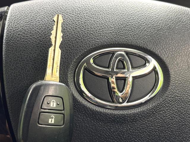 アクア S 純正ナビ バックカメラ キーレス オートエアコン ステアリングスイッチ ビルトインETC Bluetooth再生 電動格納ミラー ヘッドライトレベライザー 禁煙車(7枚目)