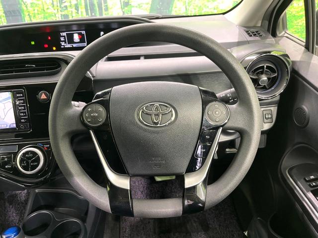 アクア S 純正ナビ バックカメラ キーレス オートエアコン ステアリングスイッチ ビルトインETC Bluetooth再生 電動格納ミラー ヘッドライトレベライザー 禁煙車(11枚目)