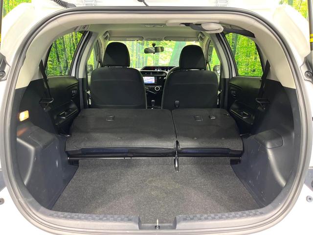 アクア S 純正ナビ バックカメラ キーレス オートエアコン ステアリングスイッチ ビルトインETC Bluetooth再生 電動格納ミラー ヘッドライトレベライザー 禁煙車(32枚目)