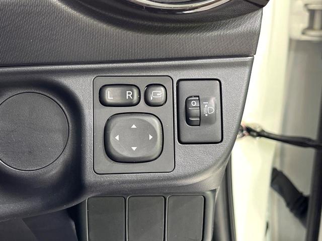 アクア S 純正ナビ バックカメラ キーレス オートエアコン ステアリングスイッチ ビルトインETC Bluetooth再生 電動格納ミラー ヘッドライトレベライザー 禁煙車(43枚目)