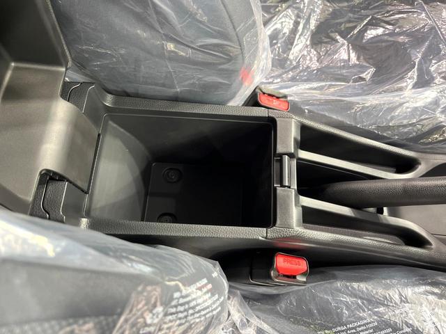 WR-V X 登録済未使用車 8型ホンダコネクトナビ バックカメラ ホンダセンシング LEDヘッド オートエアコン ステアリングスイッチ スマートキー 電動格納ミラー パワーウィンドウ 充電用USBジャック(35枚目)