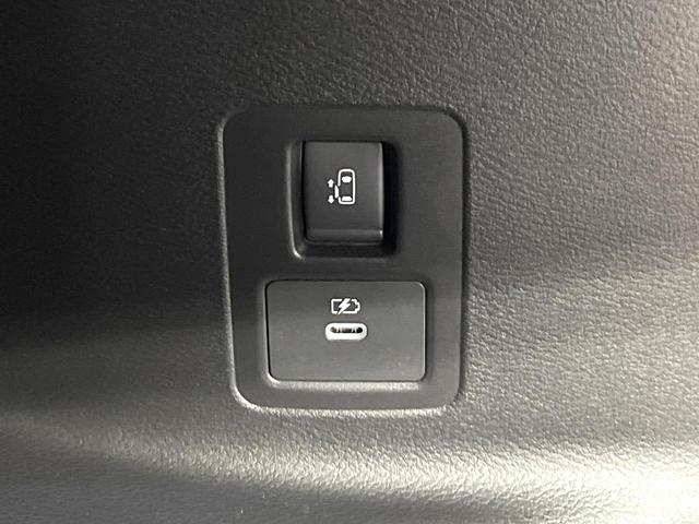 セレナ e-パワー ハイウェイスターV 純正12.3型ナビ アラウンドビューモニター インテリジェントエマージェンシーブレーキ プロパイロット 両側電動スライドドア シートヒーター ブラインドスポットモニター デジタルインナーミラー 禁煙車(67枚目)