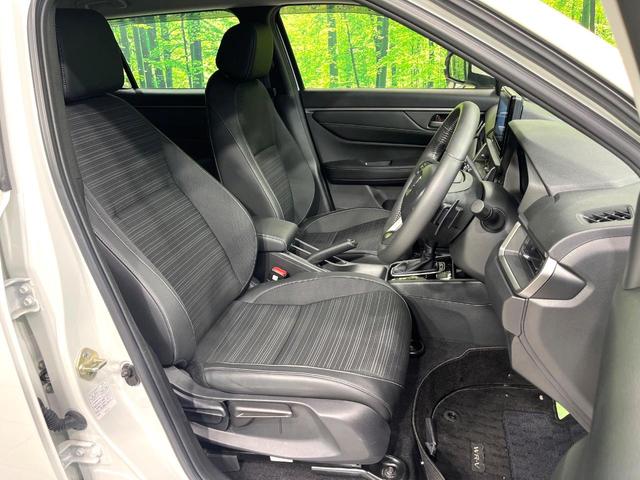 WR-V Z+ 純正8型ナビ バックカメラ ホンダセンシング アダプティブクルーズコントロール スマートキー LEDヘッド&フォグランプ Bluetooth再生 ハーフレザーシート 純正17インチアルミ 禁煙車(8枚目)