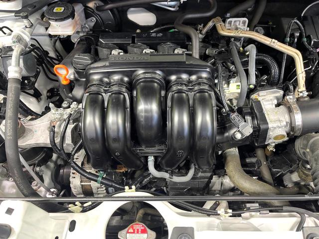 WR-V Z+ 純正8型ナビ バックカメラ ホンダセンシング アダプティブクルーズコントロール スマートキー LEDヘッド&フォグランプ Bluetooth再生 ハーフレザーシート 純正17インチアルミ 禁煙車(18枚目)