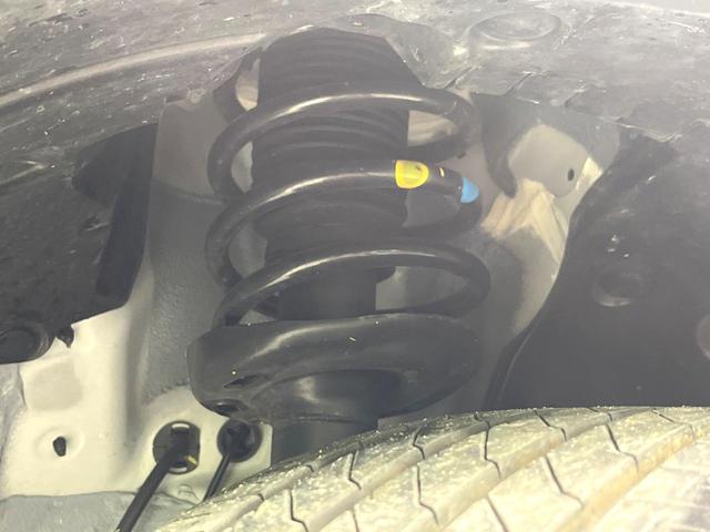 WR-V Z+ 純正8型ナビ バックカメラ ホンダセンシング アダプティブクルーズコントロール スマートキー LEDヘッド&フォグランプ Bluetooth再生 ハーフレザーシート 純正17インチアルミ 禁煙車(20枚目)