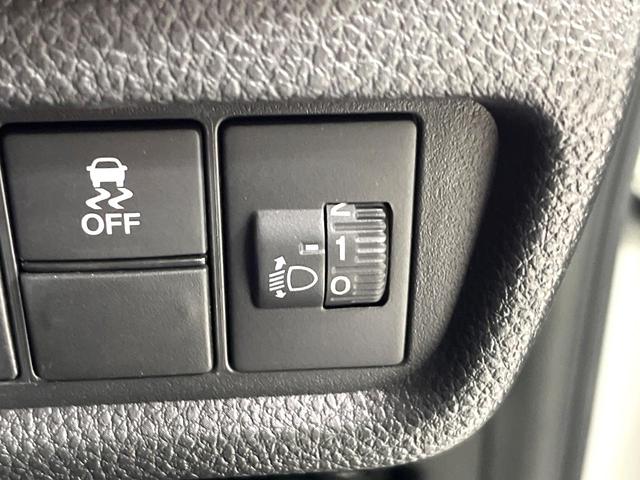 WR-V Z+ 純正8型ナビ バックカメラ ホンダセンシング アダプティブクルーズコントロール スマートキー LEDヘッド&フォグランプ Bluetooth再生 ハーフレザーシート 純正17インチアルミ 禁煙車(50枚目)