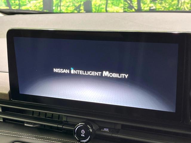 セレナ ｅ－パワー　ハイウェイスターＶ　登録済未使用車　純正１２．３型ナビ　アラウンドビューモニター　後方車輛検知　プロパイロット　インテリジェントエマージェンシーブレーキ　両側電動スライドドア　デジタルインナーミラー　ＥＴＣ２．０（3枚目）