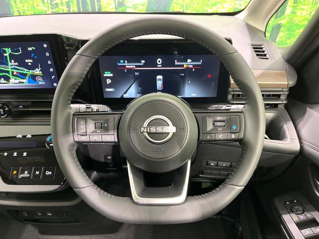 セレナ ｅ－パワー　ハイウェイスターＶ　登録済未使用車　純正１２．３型ナビ　アラウンドビューモニター　後方車輛検知　プロパイロット　インテリジェントエマージェンシーブレーキ　両側電動スライドドア　デジタルインナーミラー　ＥＴＣ２．０（12枚目）