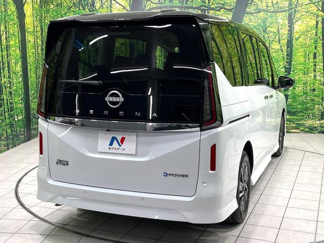 セレナ ｅ－パワー　ハイウェイスターＶ　登録済未使用車　純正１２．３型ナビ　アラウンドビューモニター　後方車輛検知　プロパイロット　インテリジェントエマージェンシーブレーキ　両側電動スライドドア　デジタルインナーミラー　ＥＴＣ２．０（18枚目）