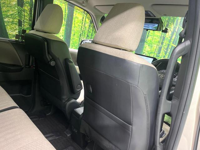 ノア G 純正10.5型ナビ 13.2型フリップダウンモニター 両側電動スライドドア セーフティセンス パノラミックビューモニター ユニバーサルステップ 前席シートヒーター ETC2.0 ドラレコ 禁煙車(46枚目)