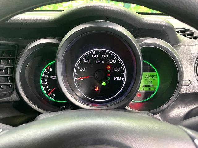 N-BOX G・Lパッケージ SDナビ バックカメラ 電動スライドドア ETC オートエアコン スマートキー ロールサンシェード ステアリングスイッチ 電動格納ミラー パワーウィンドウ ドアバイザー プライバシーガラス 禁煙車(25枚目)