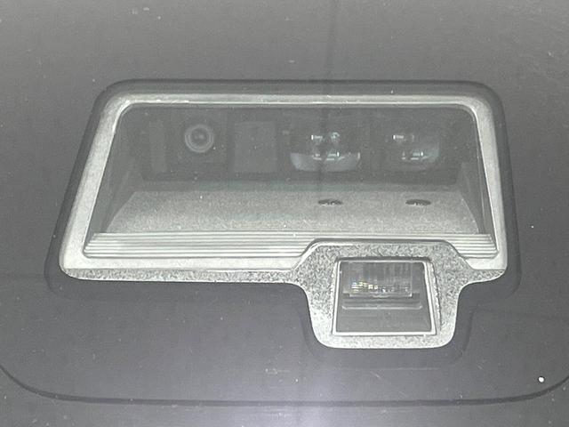 スペーシアカスタム ハイブリッドＸＳターボ　ＳＤナビ　バックカメラ　両側電動スライドドア　デュアルカメラブレーキサポート　シートヒーター　ＬＥＤヘッド　ＥＴＣ　ドライブレコーダー　アイドリングストップ　オートエアコン　スマートキー　禁煙車（6枚目）