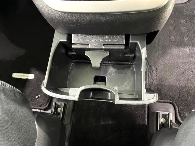 セレナ Ｘ　ＶセレクションＩＩ　純正９型ナビ　アラウンドビューモニター　フリップダウンモニター　インテリジェントエマージェンシーブレーキ　両側電動スライドドア　クルーズコントロール　ドライブレコーダー　ＥＴＣ　スマートキー　禁煙車（49枚目）