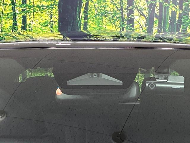 ヤリスクロス Ｚ　純正８型ディスプレイオーディオ　全周囲カメラ　ブラインドスポットモニター　シートヒーター　ステアリングヒーター　ドラレコ　ＥＴＣ　スマートキー　レーダークルーズ　パワーシート　ＬＥＤヘッドライト（5枚目）