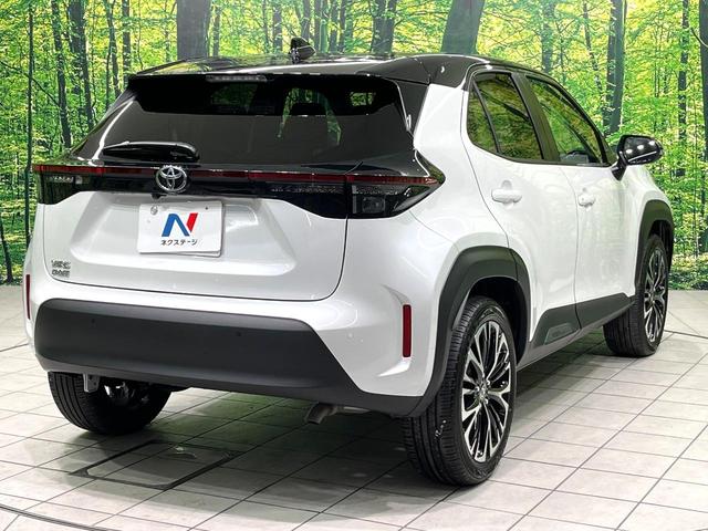 ヤリスクロス Ｚ　純正８型ディスプレイオーディオ　全周囲カメラ　ブラインドスポットモニター　シートヒーター　ステアリングヒーター　ドラレコ　ＥＴＣ　スマートキー　レーダークルーズ　パワーシート　ＬＥＤヘッドライト（18枚目）