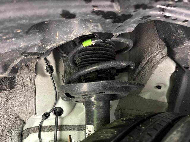 ヤリスクロス Ｚ　純正８型ディスプレイオーディオ　全周囲カメラ　ブラインドスポットモニター　シートヒーター　ステアリングヒーター　ドラレコ　ＥＴＣ　スマートキー　レーダークルーズ　パワーシート　ＬＥＤヘッドライト（24枚目）