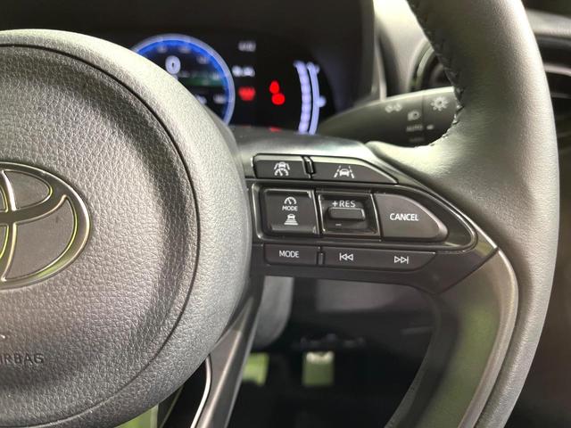 ヤリスクロス Ｚ　純正８型ディスプレイオーディオ　全周囲カメラ　ブラインドスポットモニター　シートヒーター　ステアリングヒーター　ドラレコ　ＥＴＣ　スマートキー　レーダークルーズ　パワーシート　ＬＥＤヘッドライト（31枚目）