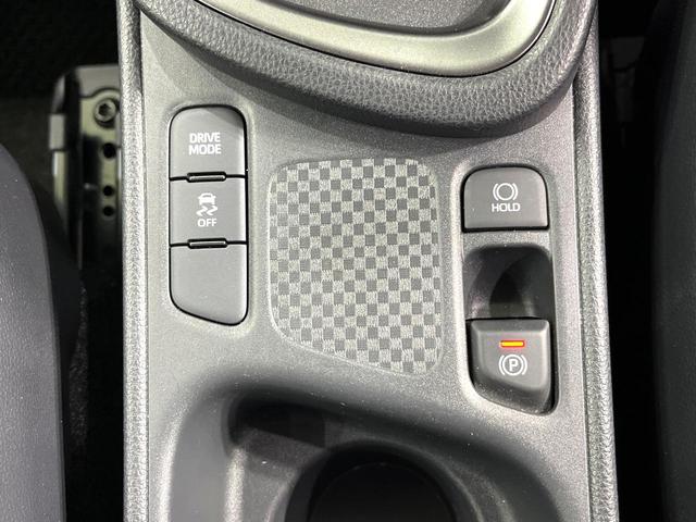 ヤリスクロス Ｚ　純正８型ディスプレイオーディオ　全周囲カメラ　ブラインドスポットモニター　シートヒーター　ステアリングヒーター　ドラレコ　ＥＴＣ　スマートキー　レーダークルーズ　パワーシート　ＬＥＤヘッドライト（64枚目）