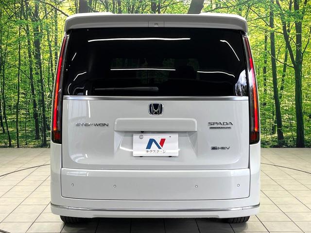 ステップワゴン ｅ：ＨＥＶスパーダ　プレミアムライン　純正１１．４型ナビ　マルチビューカメラシステム　ブラインドスポットインフォメーション　両側パワースライドドア　リアシートヒーター　ホンダセンシング　パワーバックドア　ＥＴＣ　ドライブレコーダー　禁煙車（16枚目）