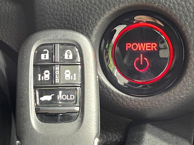 ステップワゴン ｅ：ＨＥＶスパーダ　プレミアムライン　純正１１．４型ナビ　マルチビューカメラシステム　ブラインドスポットインフォメーション　両側パワースライドドア　リアシートヒーター　ホンダセンシング　パワーバックドア　ＥＴＣ　ドライブレコーダー　禁煙車（37枚目）