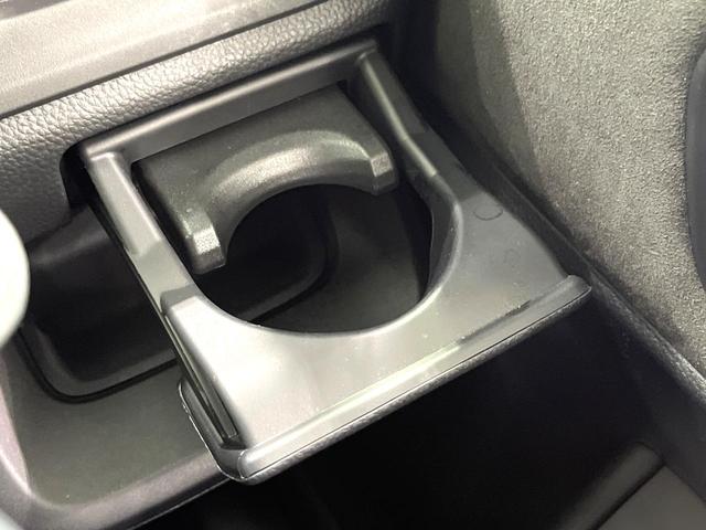 ステップワゴン ｅ：ＨＥＶスパーダ　プレミアムライン　純正１１．４型ナビ　マルチビューカメラシステム　ブラインドスポットインフォメーション　両側パワースライドドア　リアシートヒーター　ホンダセンシング　パワーバックドア　ＥＴＣ　ドライブレコーダー　禁煙車（54枚目）