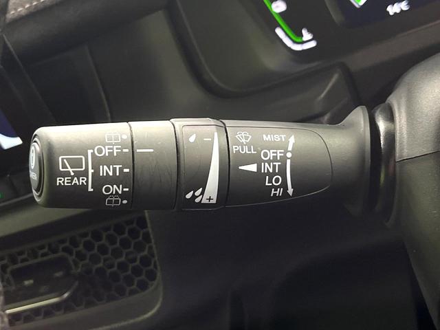 ステップワゴン ｅ：ＨＥＶスパーダ　プレミアムライン　純正１１．４型ナビ　マルチビューカメラシステム　ブラインドスポットインフォメーション　両側パワースライドドア　リアシートヒーター　ホンダセンシング　パワーバックドア　ＥＴＣ　ドライブレコーダー　禁煙車（57枚目）