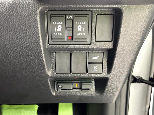 ステップワゴン ｅ：ＨＥＶスパーダ　プレミアムライン　純正１１．４型ナビ　マルチビューカメラシステム　ブラインドスポットインフォメーション　両側パワースライドドア　リアシートヒーター　ホンダセンシング　パワーバックドア　ＥＴＣ　ドライブレコーダー　禁煙車（63枚目）