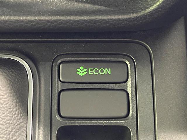 ステップワゴン ｅ：ＨＥＶスパーダ　プレミアムライン　純正１１．４型ナビ　マルチビューカメラシステム　ブラインドスポットインフォメーション　両側パワースライドドア　リアシートヒーター　ホンダセンシング　パワーバックドア　ＥＴＣ　ドライブレコーダー　禁煙車（64枚目）