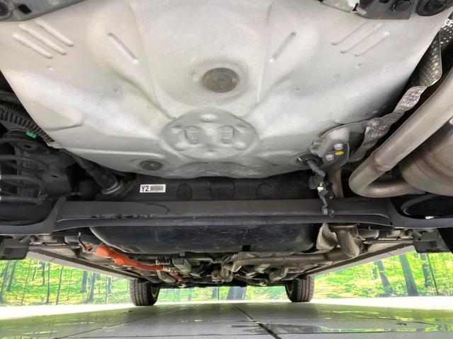 アクア クロスオーバー　グラム　純正ナビ　バックカメラ　セーフティセンス　スマートキー　前席シートヒーター　ＬＥＤヘッドランプ　オートライト　ＥＴＣ　ドライブレコーダー　ハーフレザーシート　ステアリングスイッチ　禁煙車（19枚目）