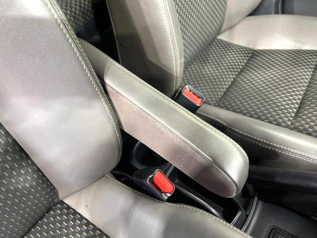 アクア クロスオーバー　グラム　純正ナビ　バックカメラ　セーフティセンス　スマートキー　前席シートヒーター　ＬＥＤヘッドランプ　オートライト　ＥＴＣ　ドライブレコーダー　ハーフレザーシート　ステアリングスイッチ　禁煙車（37枚目）