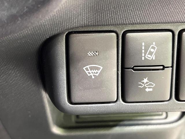 アクア クロスオーバー　グラム　純正ナビ　バックカメラ　セーフティセンス　スマートキー　前席シートヒーター　ＬＥＤヘッドランプ　オートライト　ＥＴＣ　ドライブレコーダー　ハーフレザーシート　ステアリングスイッチ　禁煙車（50枚目）