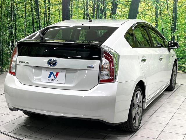 プリウス Ｓツーリングセレクション・マイコーデ　純正ナビ　バックカメラ　ＬＥＤヘッドランプ　ＥＴＣ　Ｂｌｕｅｔｏｏｔｈ再生　スマートキー　ヘッドランプウォッシャー　オートエアコン　アームレスト　純正１７インチアルミ　禁煙車（17枚目）