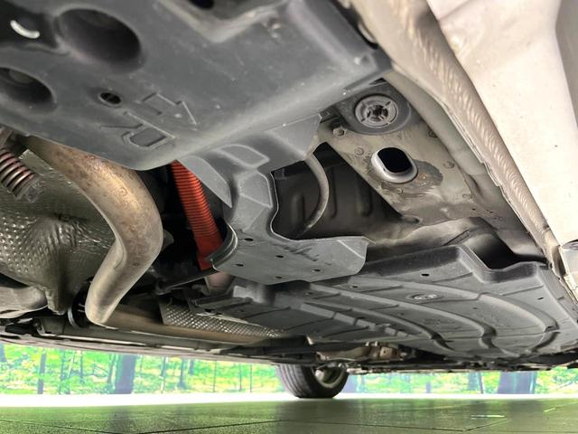 プリウス Ｓツーリングセレクション・マイコーデ　純正ナビ　バックカメラ　ＬＥＤヘッドランプ　ＥＴＣ　Ｂｌｕｅｔｏｏｔｈ再生　スマートキー　ヘッドランプウォッシャー　オートエアコン　アームレスト　純正１７インチアルミ　禁煙車（22枚目）