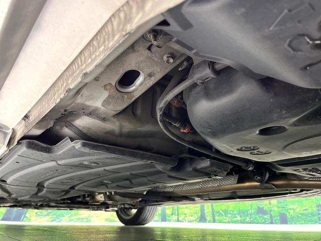 プリウス Ｓツーリングセレクション・マイコーデ　純正ナビ　バックカメラ　ＬＥＤヘッドランプ　ＥＴＣ　Ｂｌｕｅｔｏｏｔｈ再生　スマートキー　ヘッドランプウォッシャー　オートエアコン　アームレスト　純正１７インチアルミ　禁煙車（23枚目）